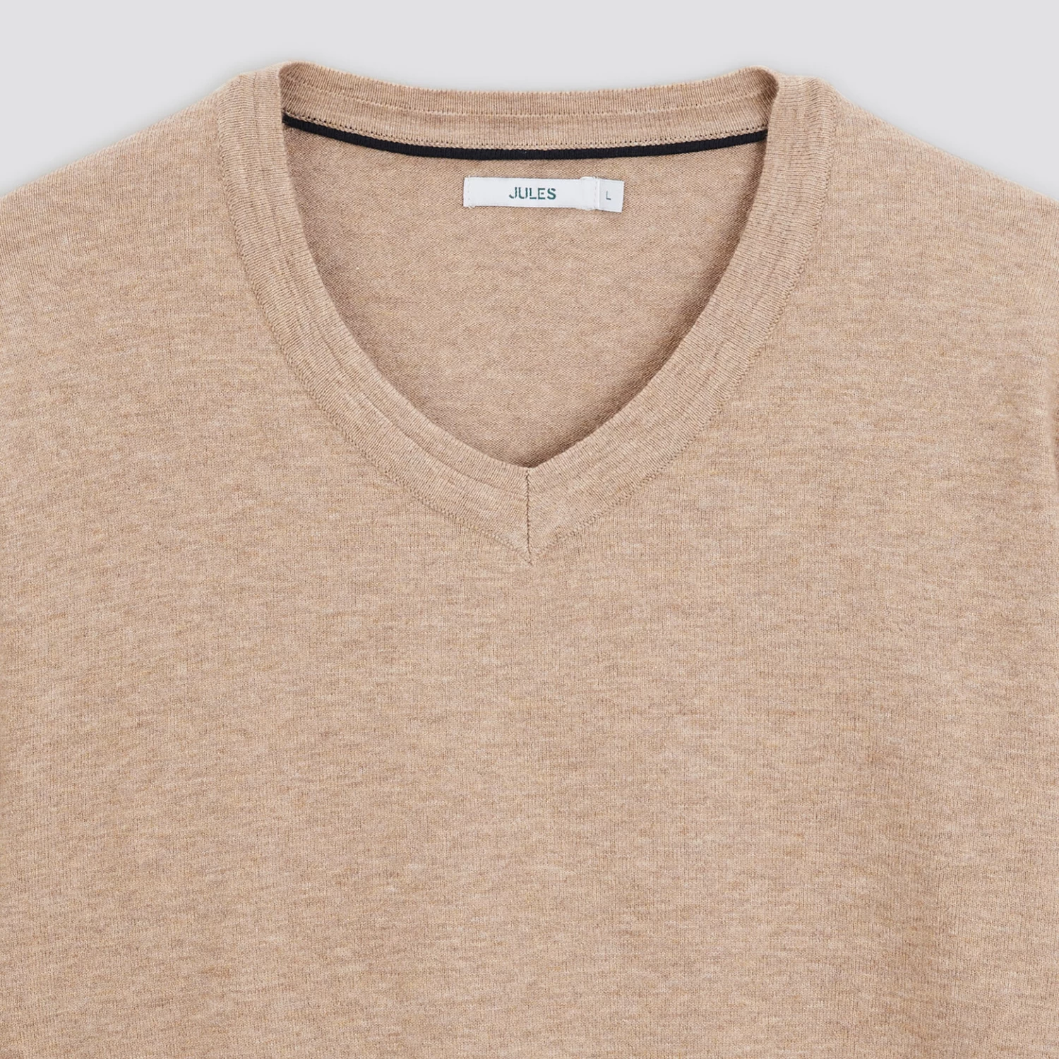 Pull Essentiel à Col V 2 Pull Essentiel à Col V – Image 2