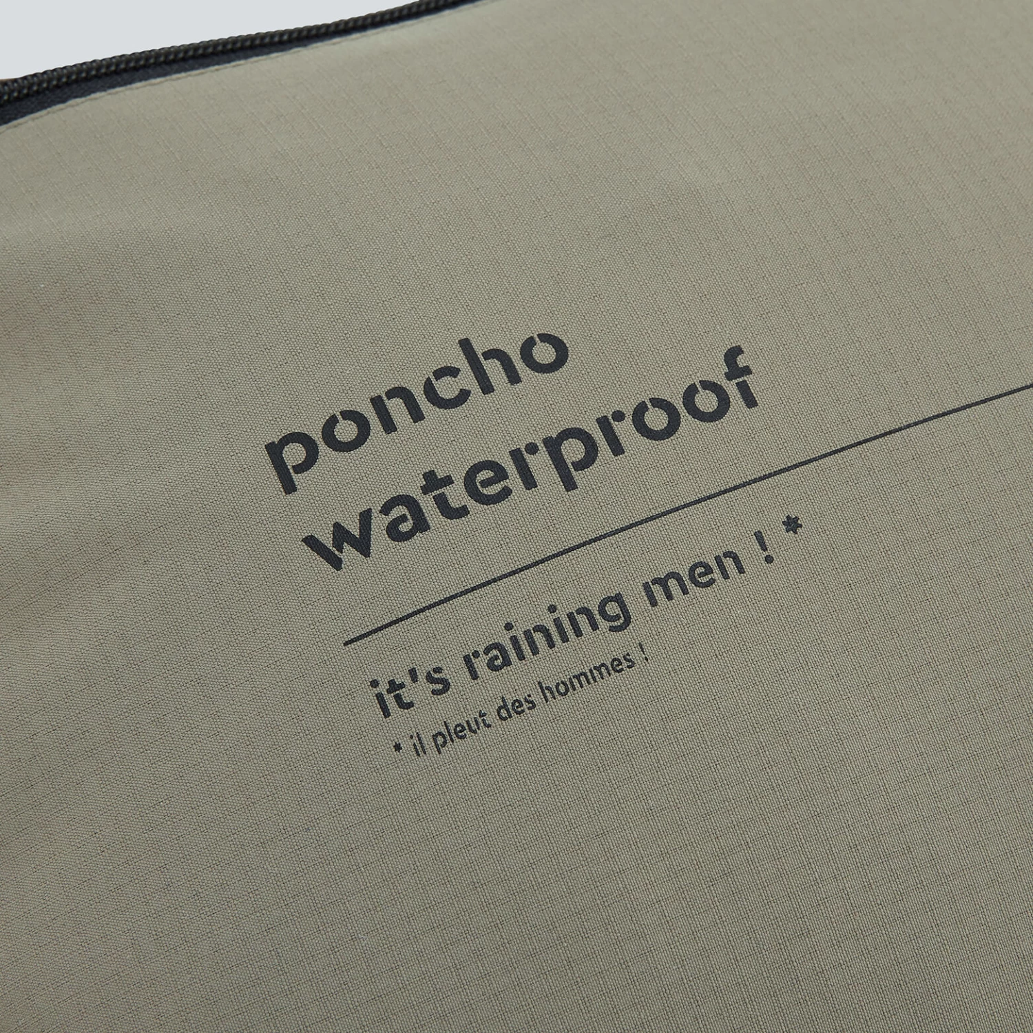 Cape De Pluie à Capuche 7 Cape De Pluie à Capuche – Image 7